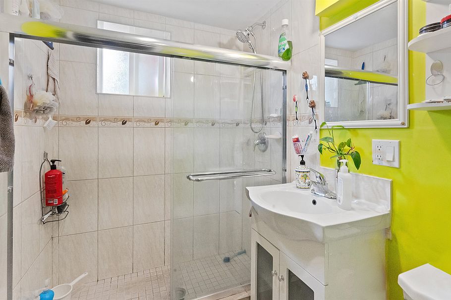 3105 Dieppe Drive Vancouver, BC - 16