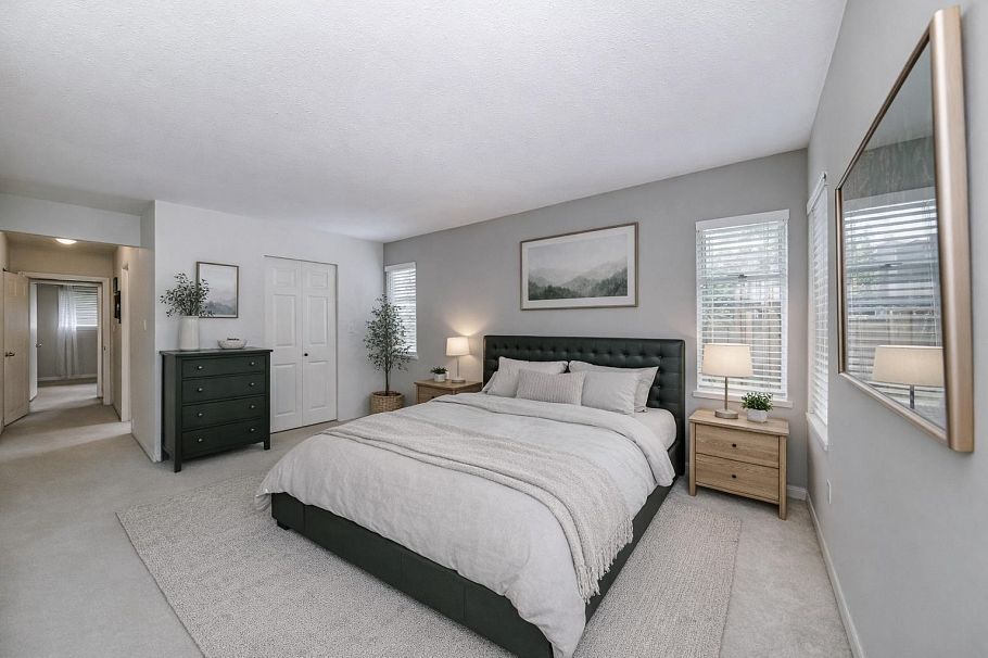 1749 Deep Cove Road North Vancouver, BC - 4