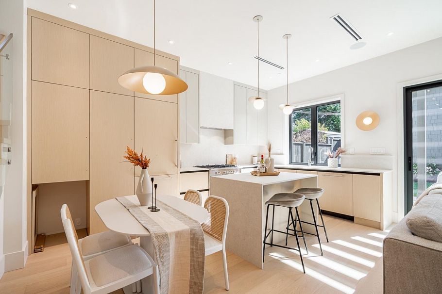 2 372 37 Avenue Vancouver, BC - 16