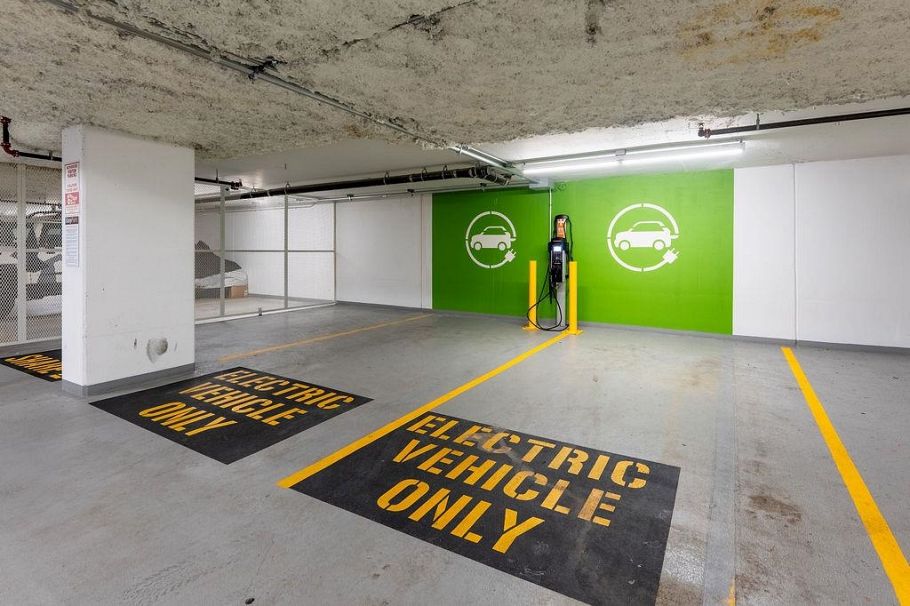 701 1708 Columbia Street Vancouver, BC - 35