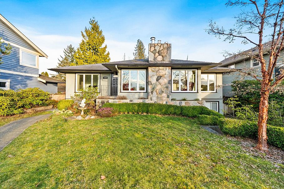 1436 Grand Boulevard North Vancouver, BC - 34