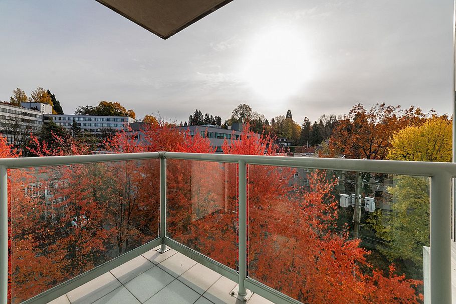 602 1550 W 15th Avenue Vancouver, BC - 12