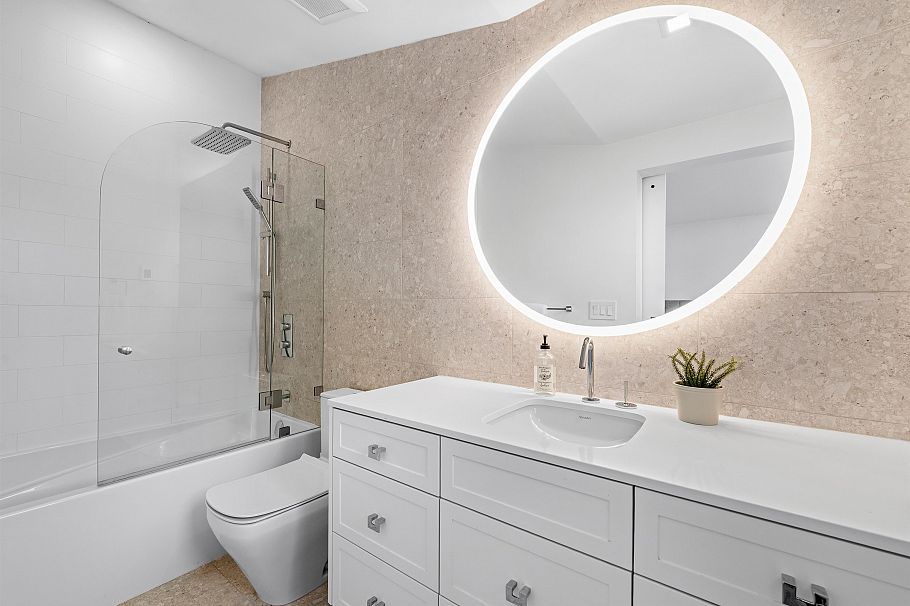 4528 Skyline Drive North Vancouver, BC - 23