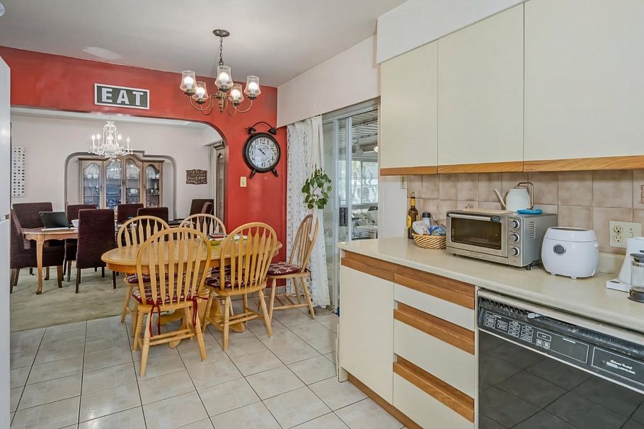 5433 Ash Street Vancouver, BC - 12