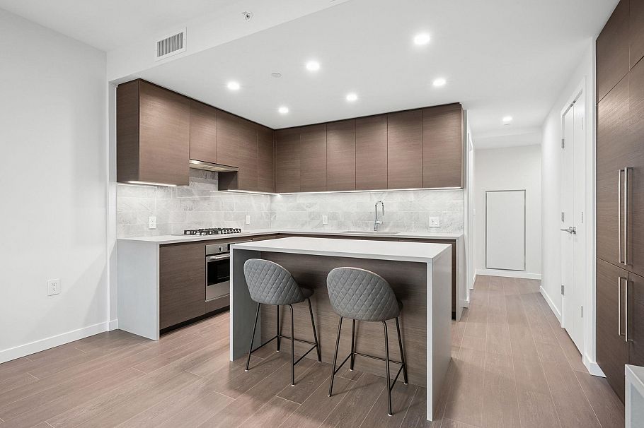 1410 4168 Lougheed Highway Burnaby, BC - 6