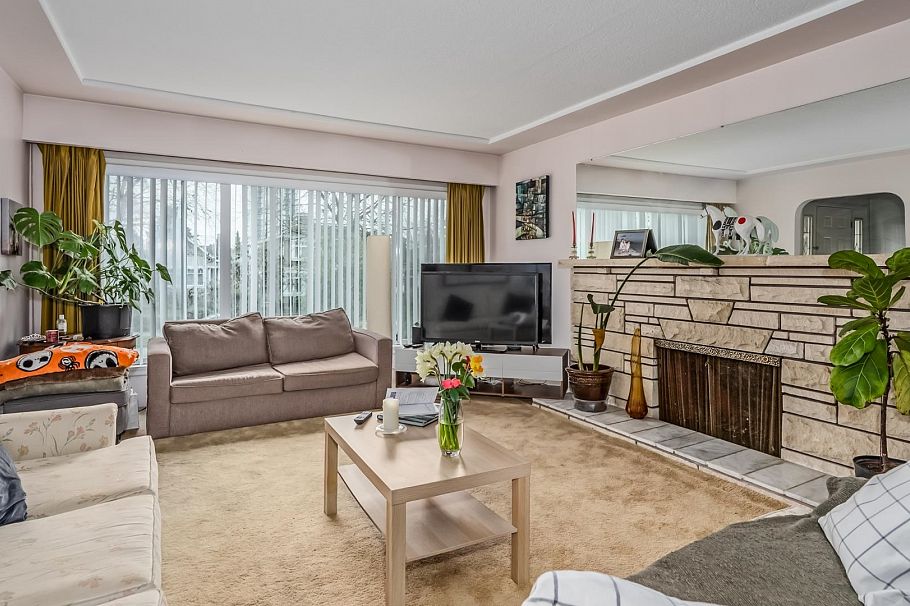 5433 Ash Street Vancouver, BC - 2