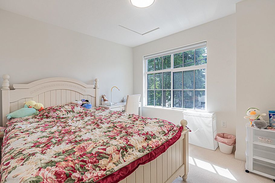 7903 Oak Street Vancouver, BC - 20