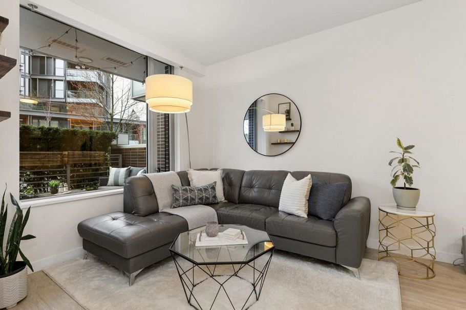 82 Switchmen Street Vancouver, BC - 3