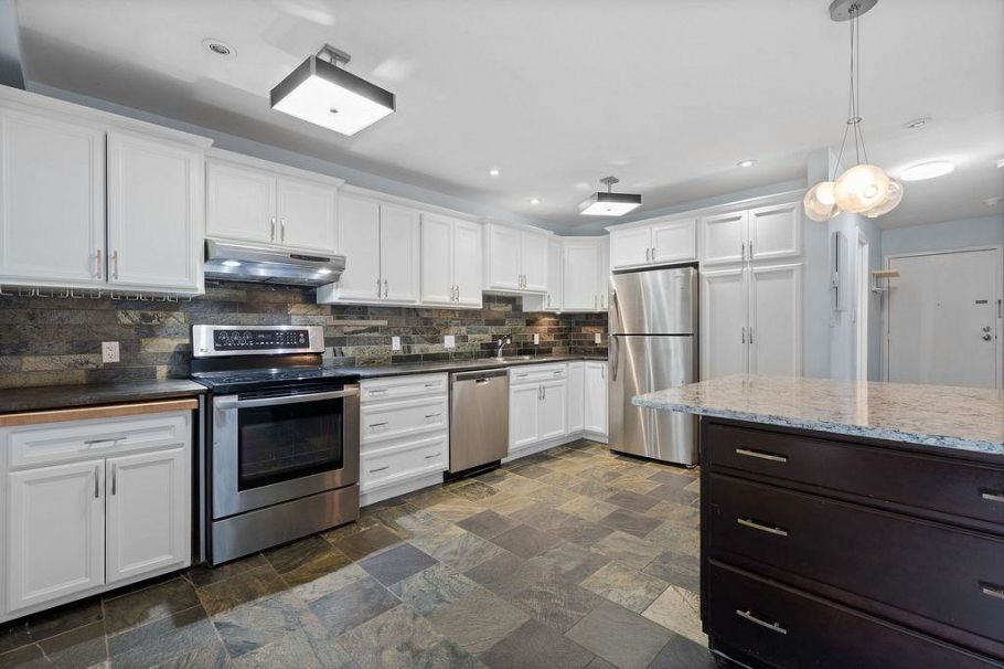 210 236 W 2nd Street North Vancouver, BC - 5