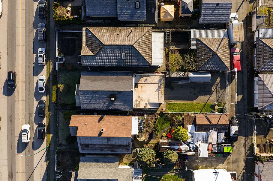 1266 E King Edward Avenue Vancouver, BC - 9