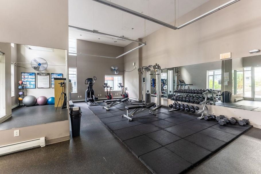 701 1708 Columbia Street Vancouver, BC - 32