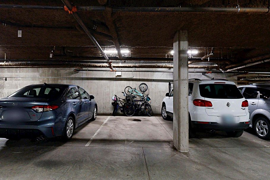 307 865 W 15th Avenue Vancouver, BC - 27