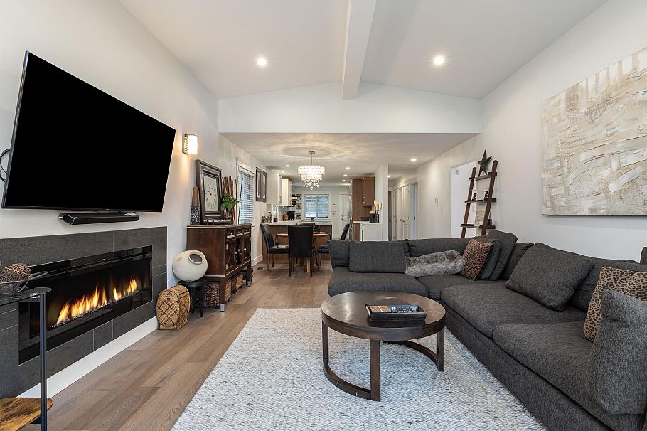 6360 Sophia Street Vancouver, BC - 6