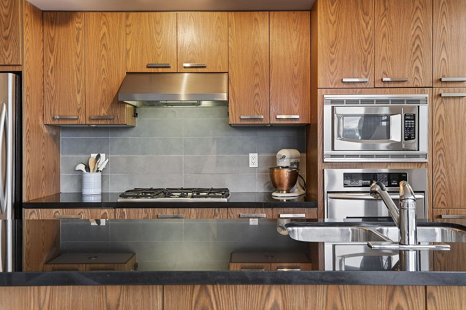 207 3228 Tupper Street Vancouver, BC - 11