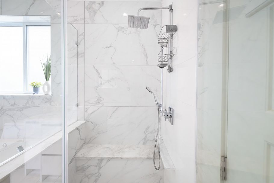 2388 E 2nd Avenue Vancouver, BC - 20