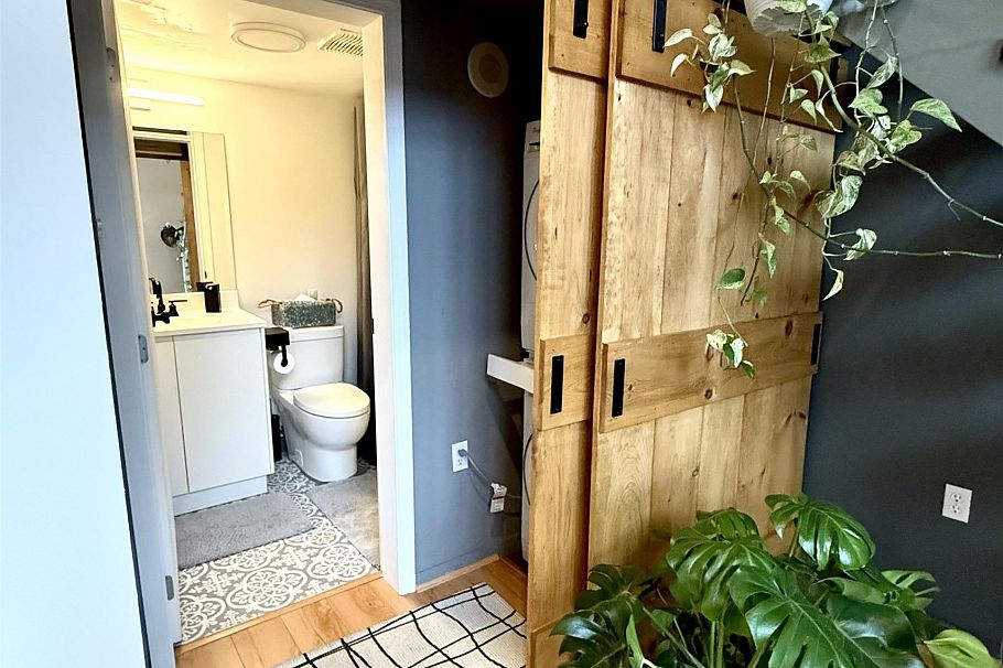 612 22 E Cordova Street Vancouver, BC - 8