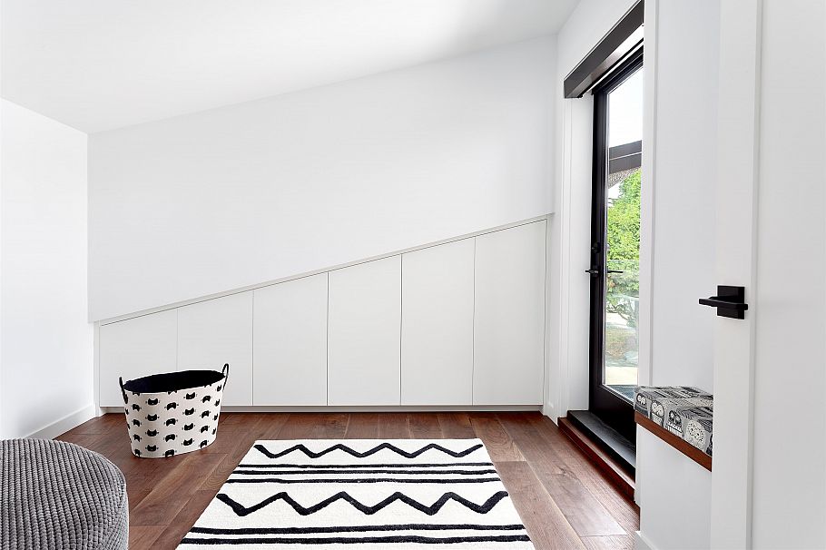 2161 E 20th Avenue Vancouver, BC - 12