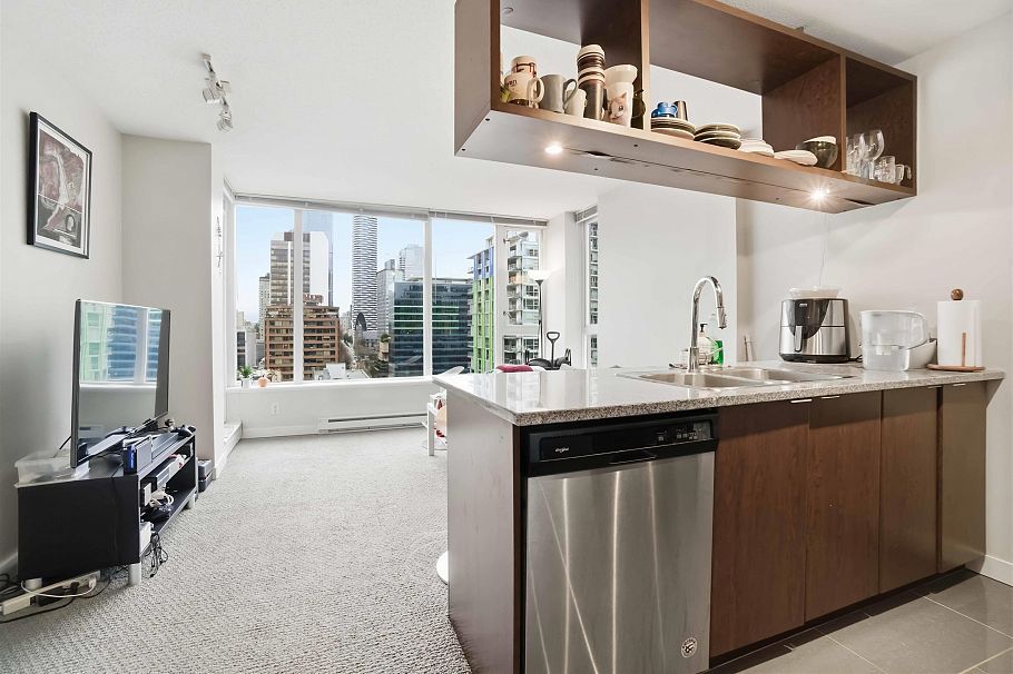 1701 1001 Richards Street Vancouver, BC - 7