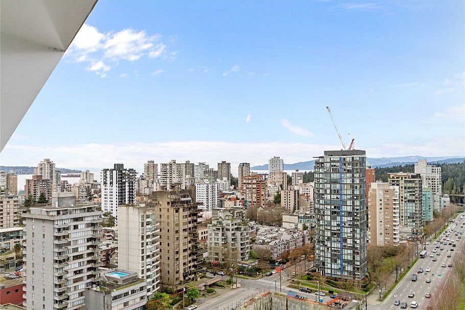 2006 620 Cardero Street Vancouver, BC - 9