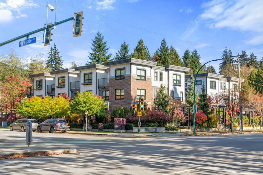 13 3508 Mt Seymour Parkway North Vancouver, BC - 1