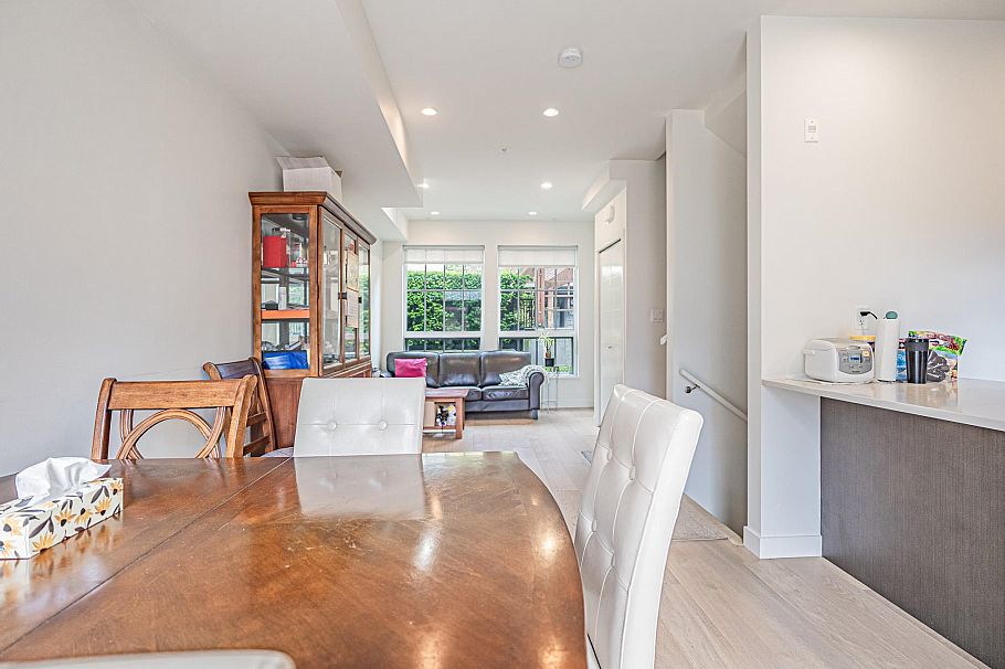 7903 Oak Street Vancouver, BC - 13