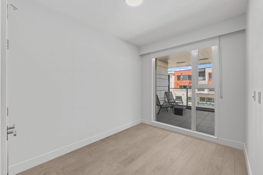 306 3636 W 39th Avenue Vancouver, BC - 9