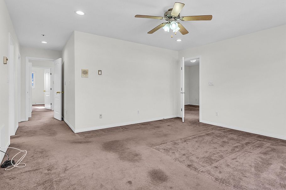 47 E 50th Avenue Vancouver, BC - 16