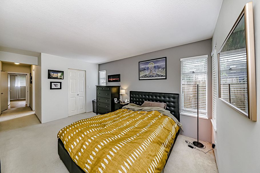 1749 Deep Cove Road North Vancouver, BC - 5