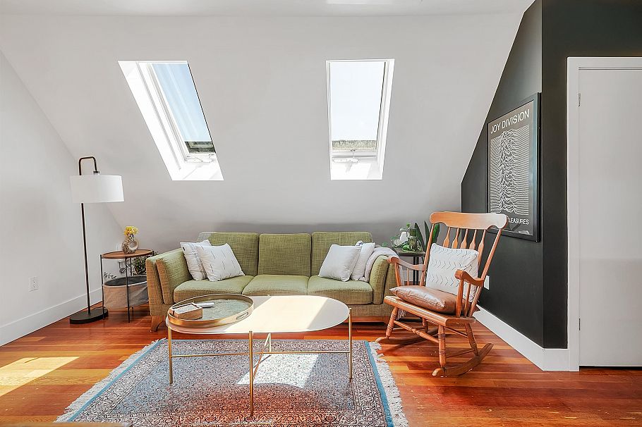 1847 Kitchener Street Vancouver, BC - 3