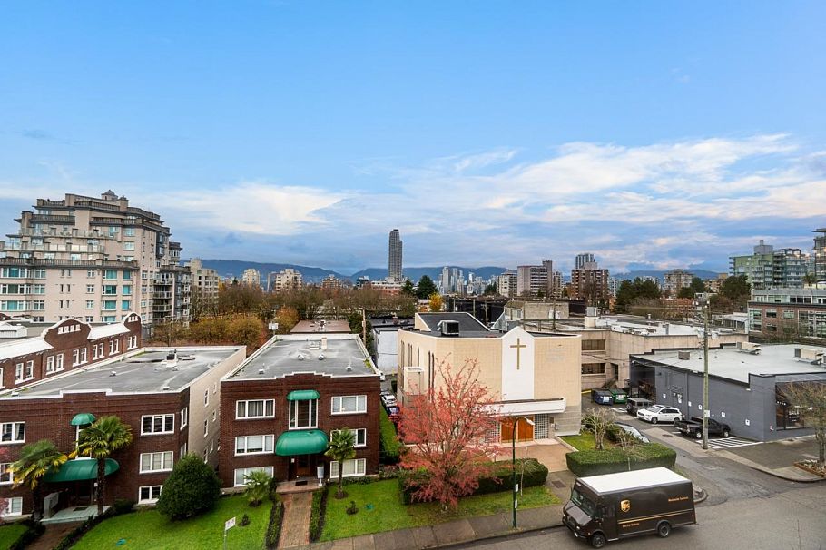 602 1550 W 15th Avenue Vancouver, BC - 16