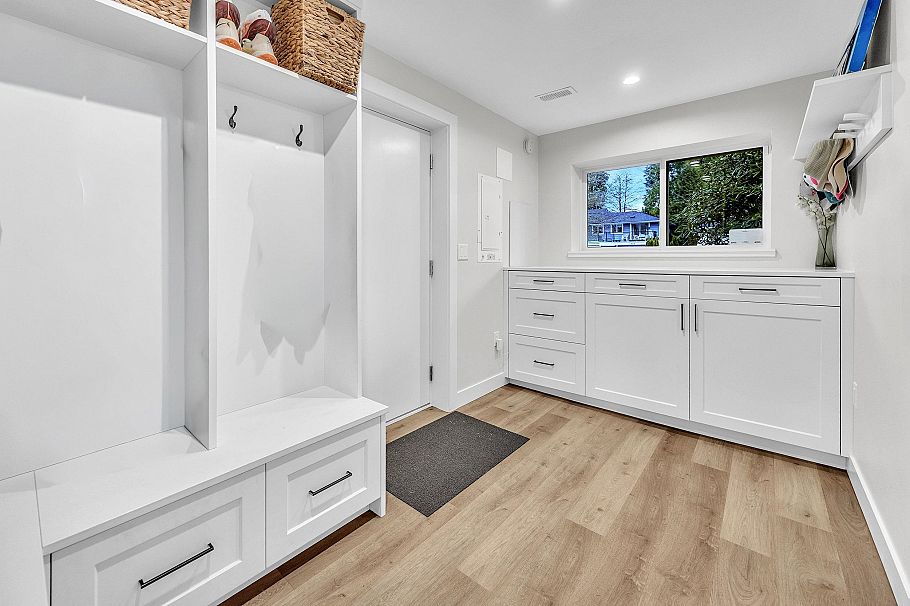 2841 Masefield Road North Vancouver, BC - 25