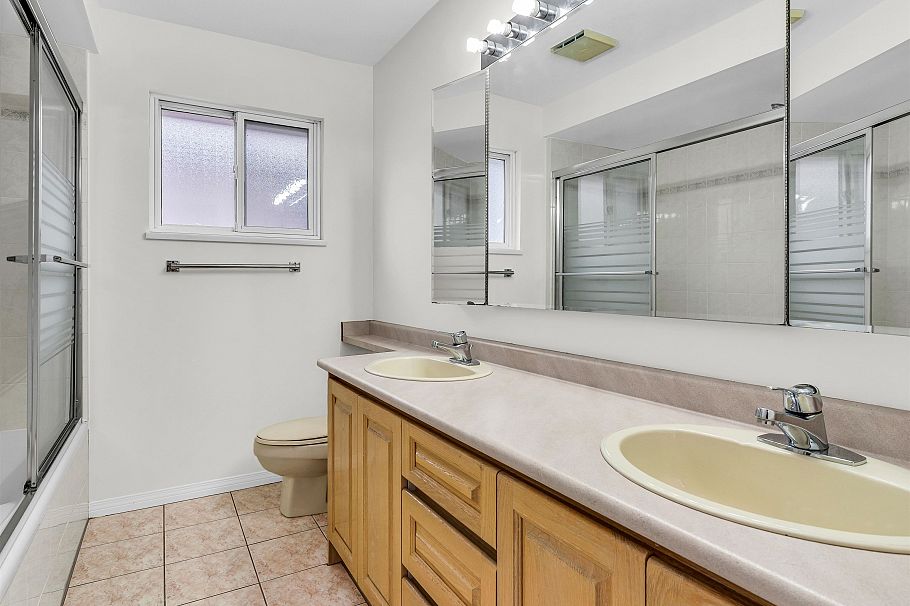 47 E 50th Avenue Vancouver, BC - 27