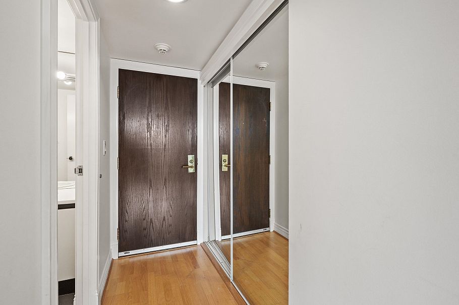 205 1600 Howe Street Vancouver, BC - 26