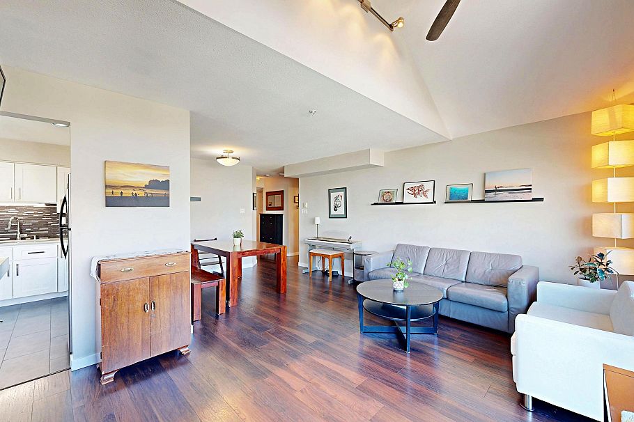 307 865 W 15th Avenue Vancouver, BC - 10