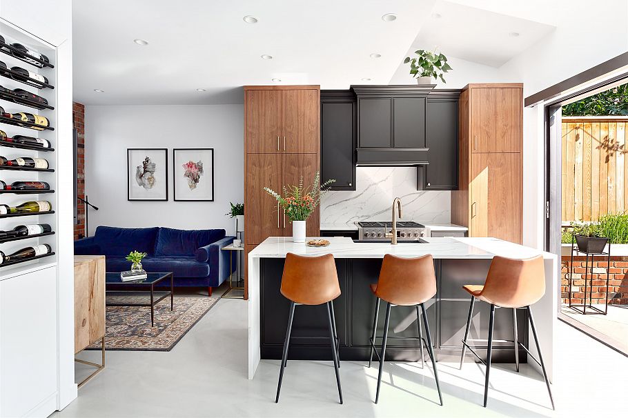 2161 E 20th Avenue Vancouver, BC - 4