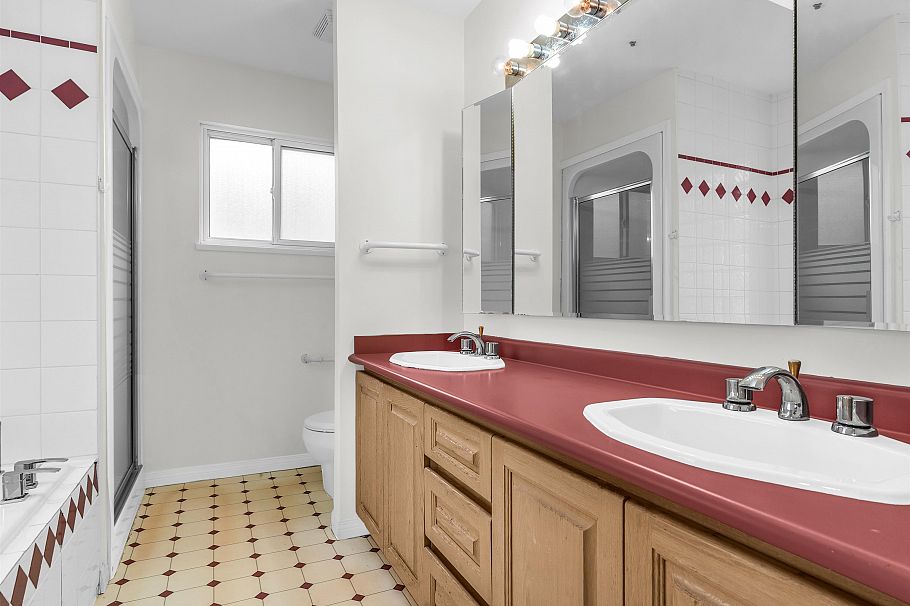 47 E 50th Avenue Vancouver, BC - 20