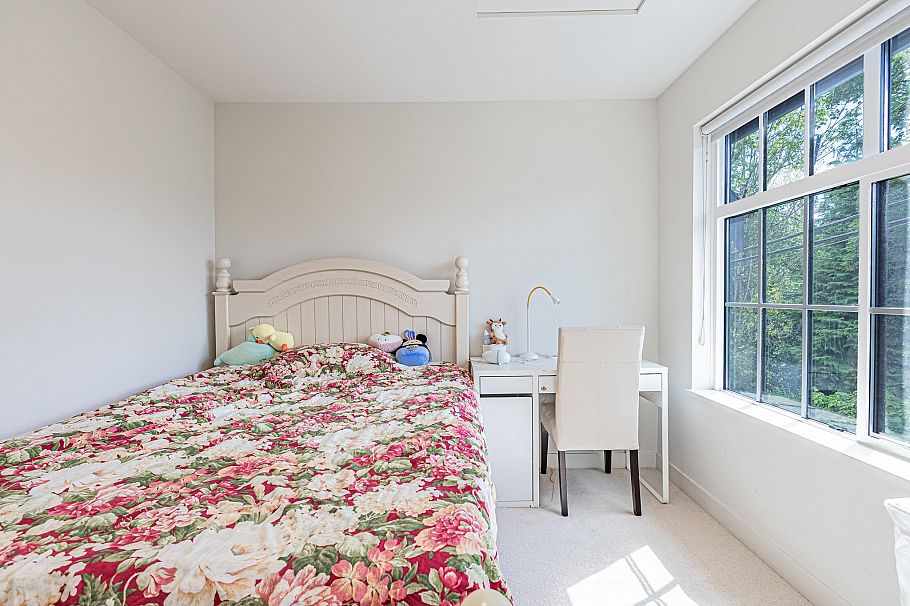 7903 Oak Street Vancouver, BC - 21