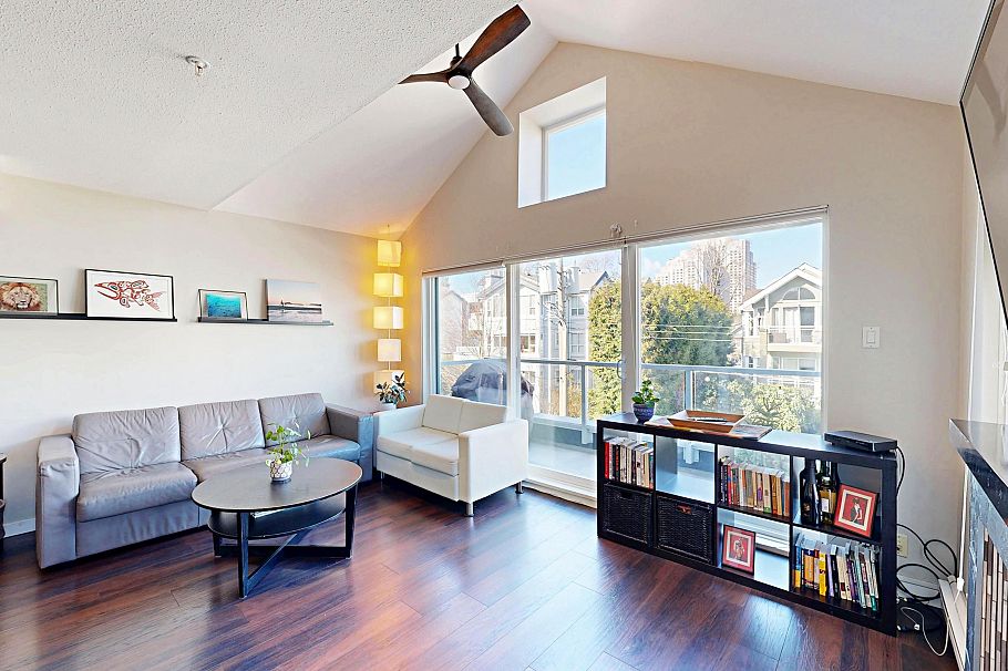 307 865 W 15th Avenue Vancouver, BC - 8