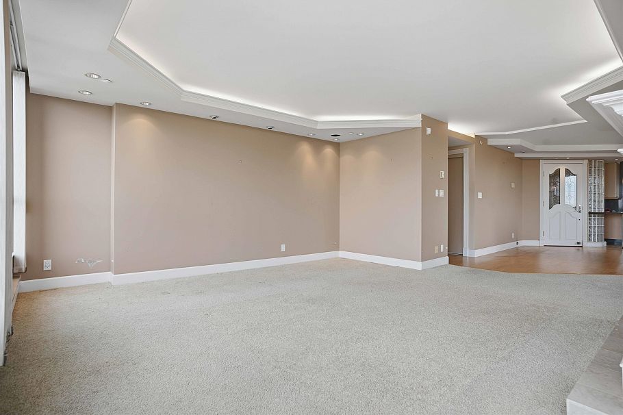 8 1350 W 14th Avenue Vancouver, BC - 9