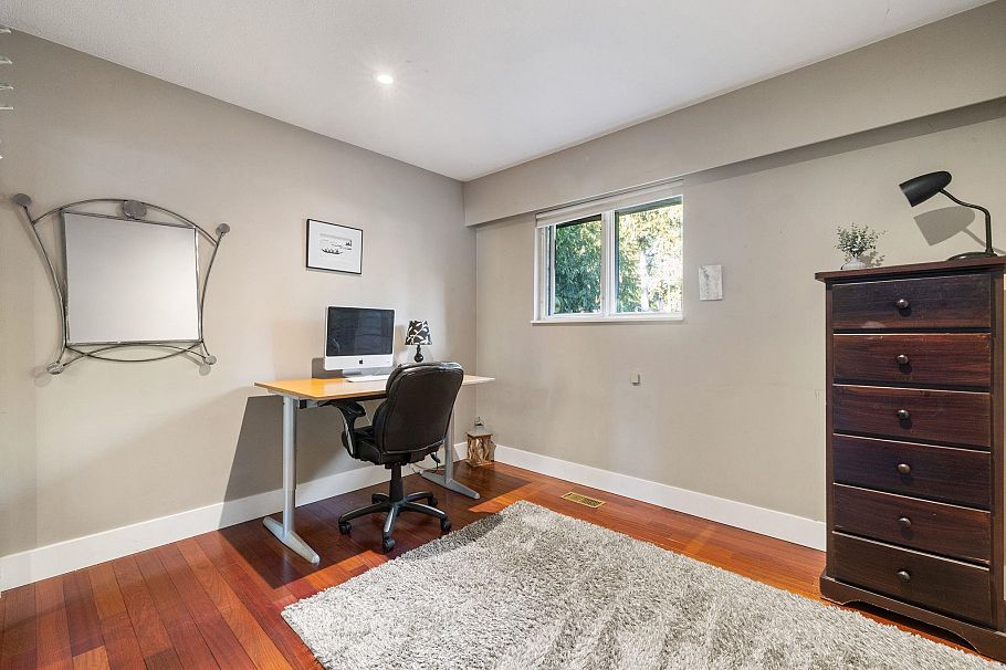 4529 Jerome Place North Vancouver, BC - 21