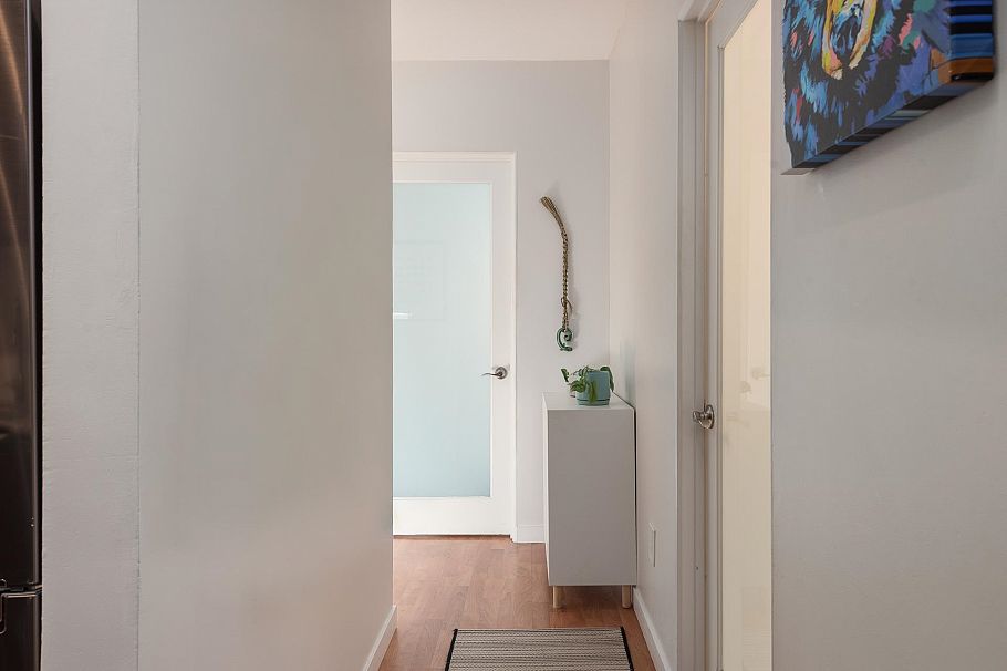 809 756 Great Northern Way Vancouver, BC - 8