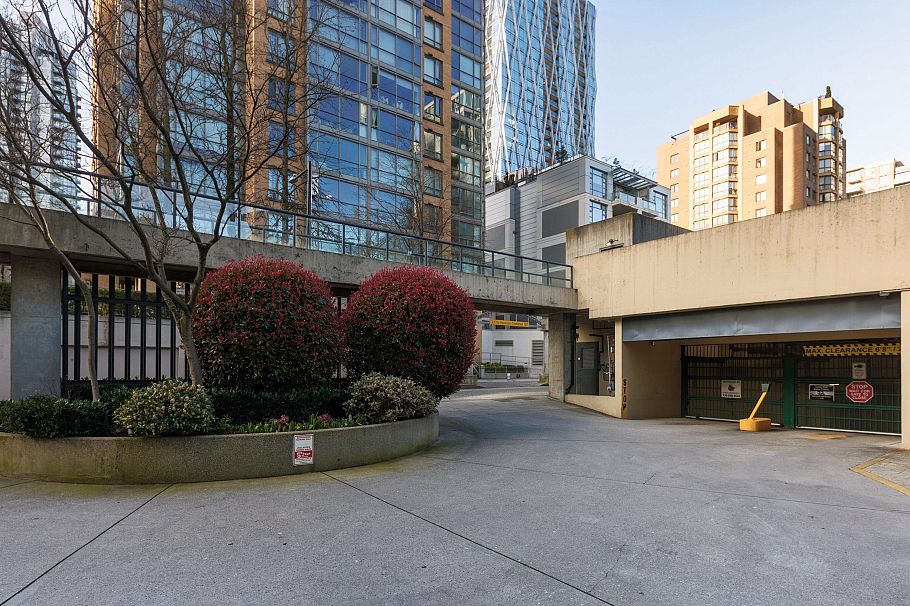 203 1155 Homer Street Vancouver, BC - 35