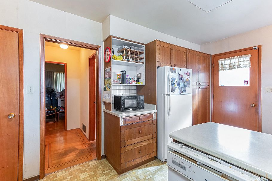 1928 Ridgeway Avenue North Vancouver, BC - 16