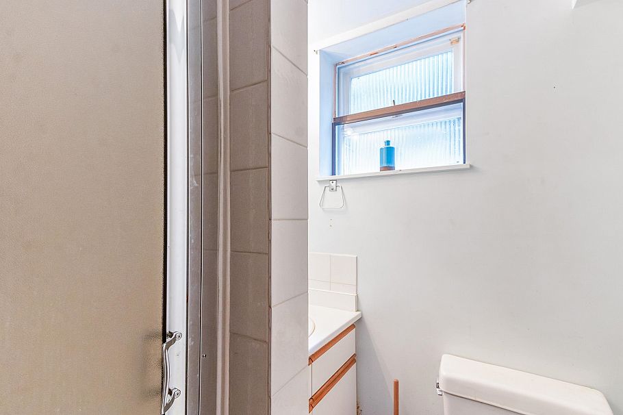 1928 Ridgeway Avenue North Vancouver, BC - 20