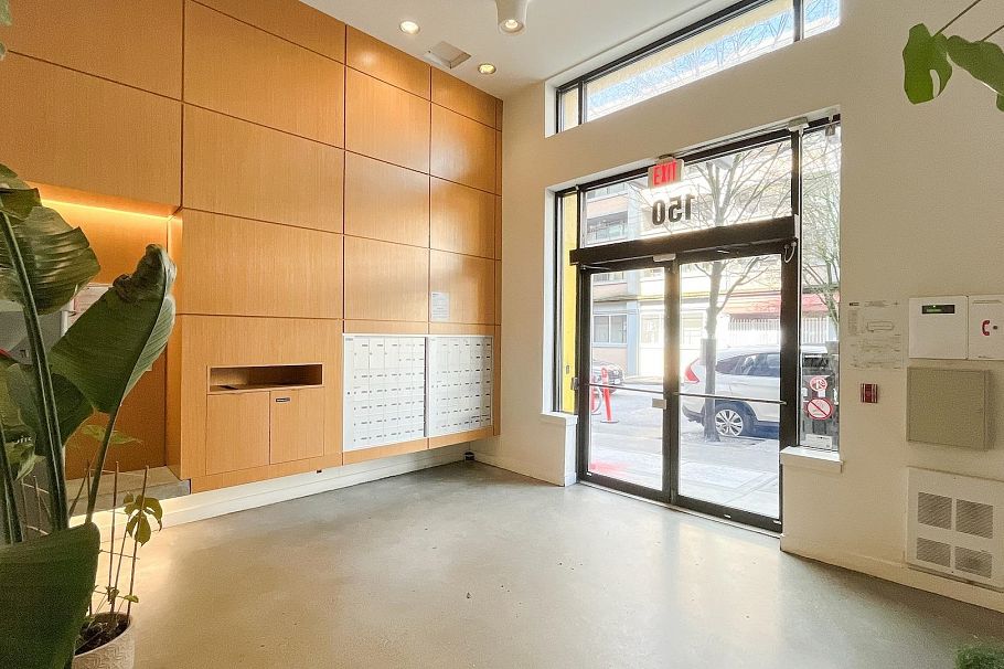 310 150 E Cordova Street Vancouver, BC - 20