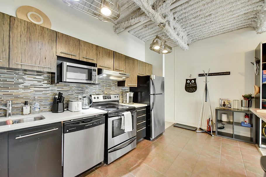 305 350 E 2nd Avenue Vancouver, BC - 14