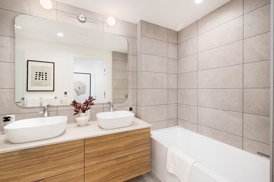 PH 1103 2325 Emery Court North Vancouver, BC - 16