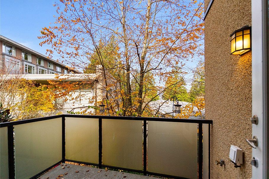 9 1863 Wesbrook Mall Vancouver, BC - 11