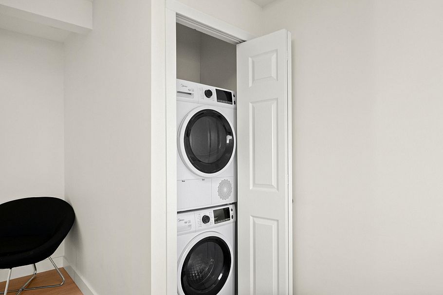 1436 Grand Boulevard North Vancouver, BC - 20