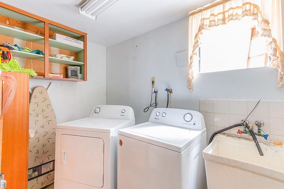 1928 Ridgeway Avenue North Vancouver, BC - 19